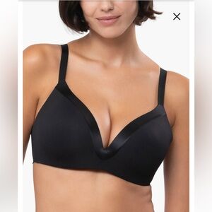 Underoutfit The Satin Grace Bra in Black, Size XL